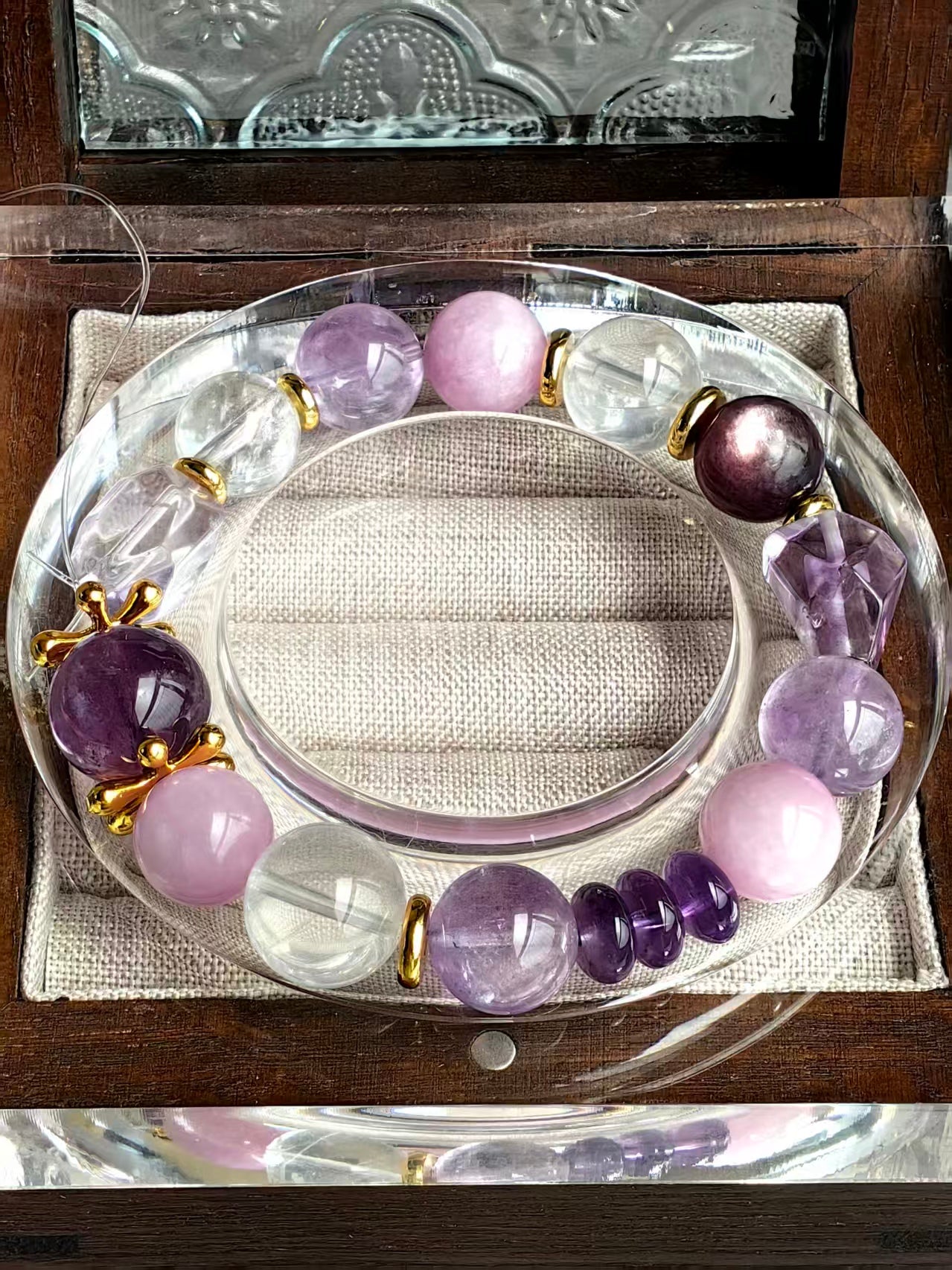 Amethyst Crystal Bracelet | Calming & Healing Energy Jewelry with 18K Gold
