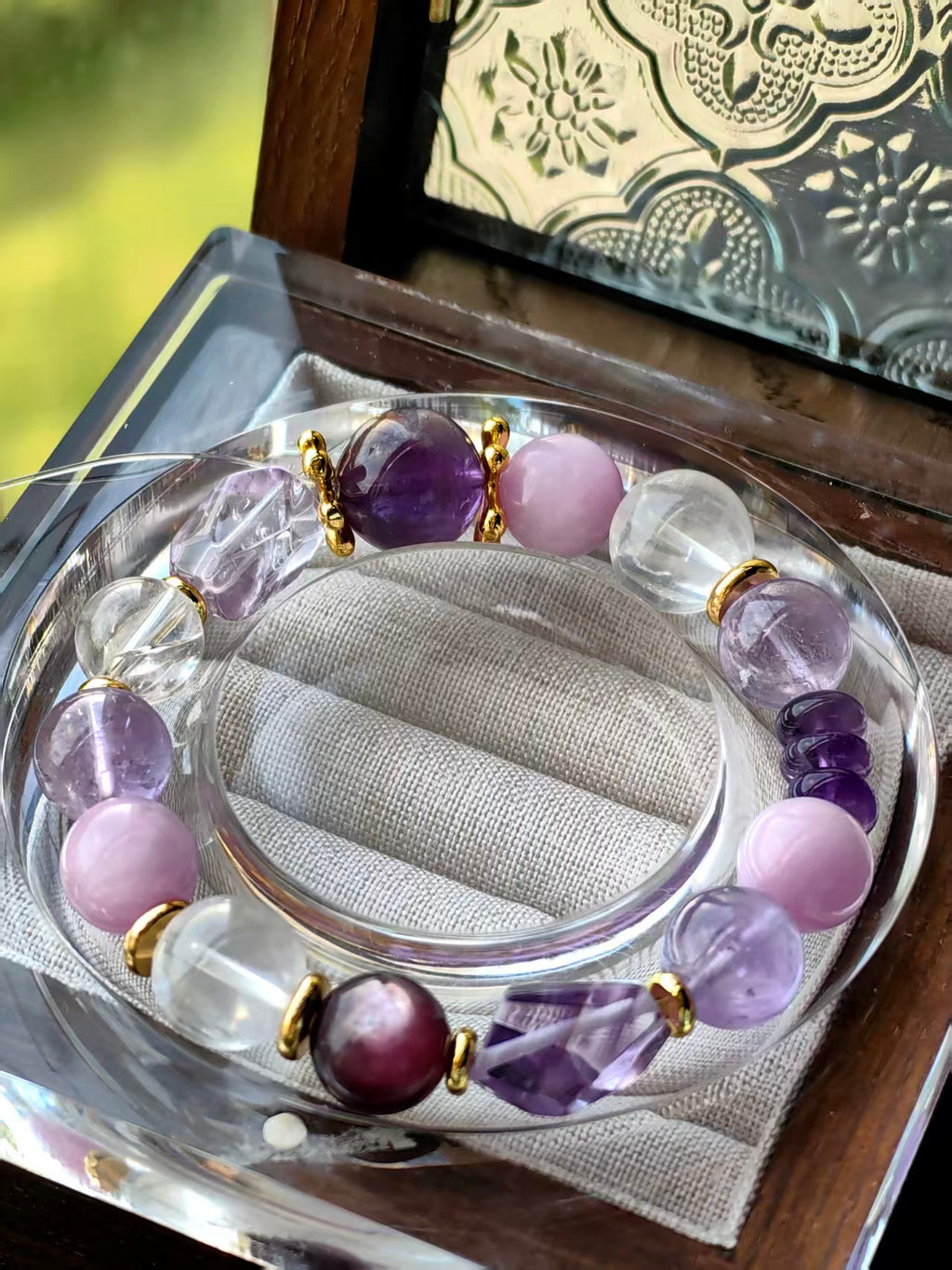 Amethyst Crystal Bracelet | Calming & Healing Energy Jewelry with 18K Gold
